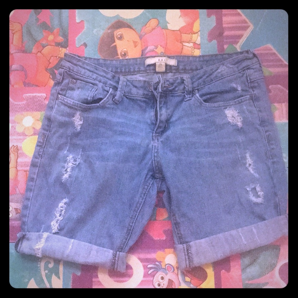XX1 Frayed Cut off Jeans Size 29 Versatile Look - Picture 1 of 8